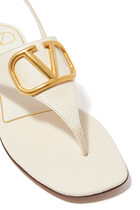 VLogo Signature Flat Leather Thong Sandals